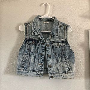Girl’s Jean Vest